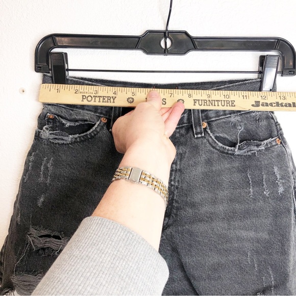 Urban Outfitters BDG A-Line Shorts Washed Black Raw Hem Distressed Short Size 24 - Picture 15 of 16